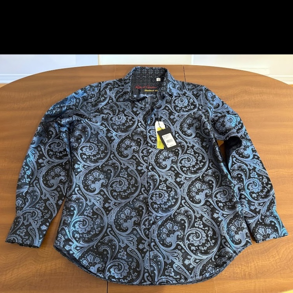 Robert Graham Limited edition Classic Fit 100% silk (size M)